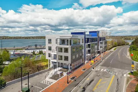 218 Washington Ave #210, Portland, ME 04101