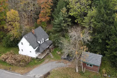 576 Main St, Bradley, ME 04411