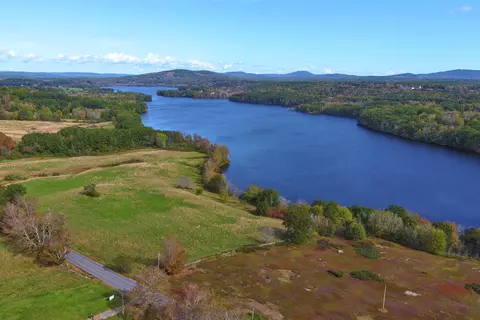 lot Apt Western Rd, Warren, ME 04864