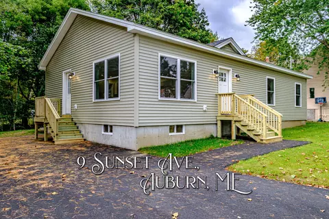 9 Sunset Ave, Auburn, ME 04210