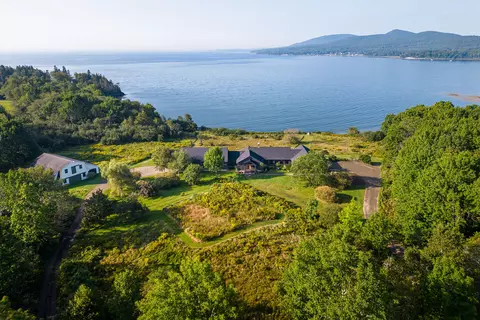 30 Soaring Eagle Pt, Northport, ME 04849