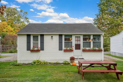 76 Post Rd #25, Wells, ME 04090