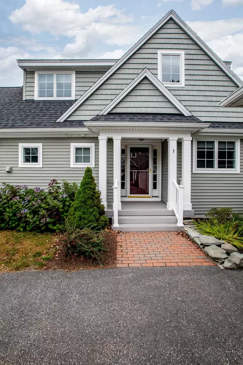 3 Iris Way #3, Brunswick, ME 04011