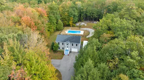 16 Kraus Ln, Hollis, ME 04042