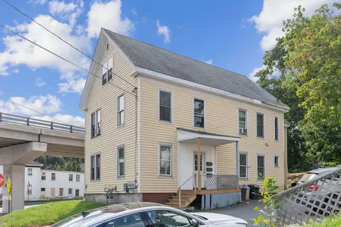 746 Middle St #3, Bath, ME 04530