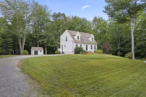 405 Pine Hill Rd, Berwick, ME 03901