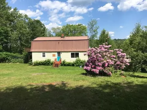 21 Rollins Ridge Rd, Dixfield, ME 04224
