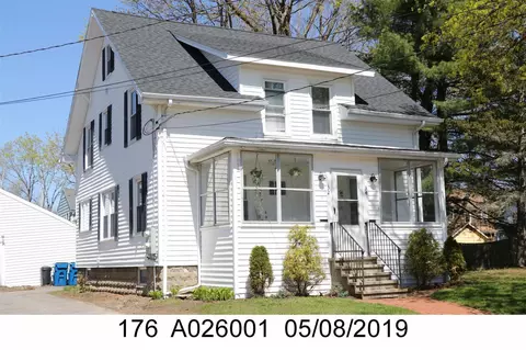 32-34 Hillis St, Portland, ME 04103