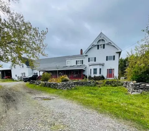 713 State Hwy 150, Parkman, ME 04443