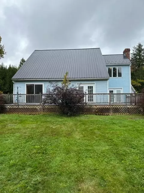15 Ambrose Ln, Glenburn, ME 04401