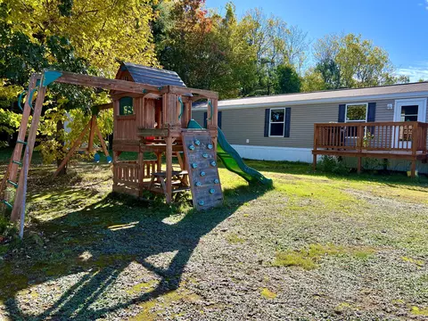 5 Shady Ln, Sabattus, ME 04280