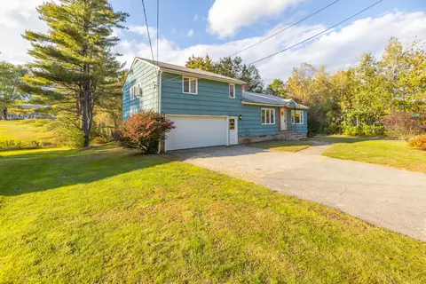 142 Hogan Rd, Lewiston, ME 04240