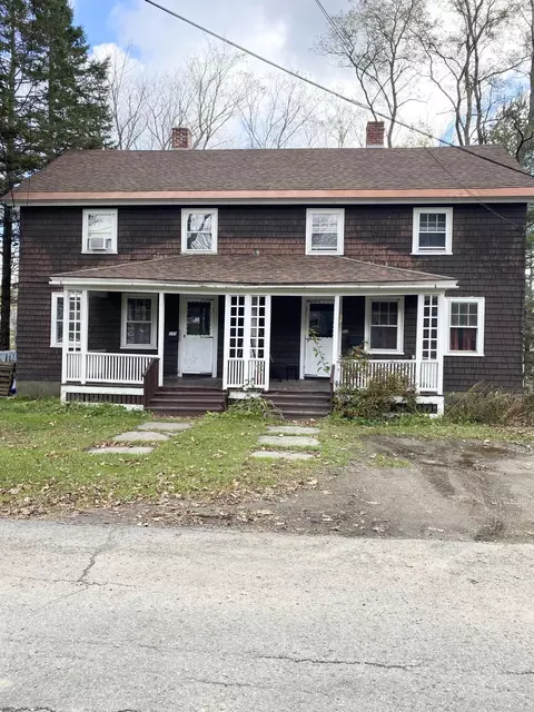 112 River St, Dover Foxcroft, ME 04426