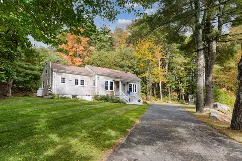 852 Ocean Ave, Portland, ME 04103