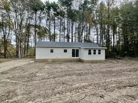 7 Judys Dr, West Bath, ME 04530