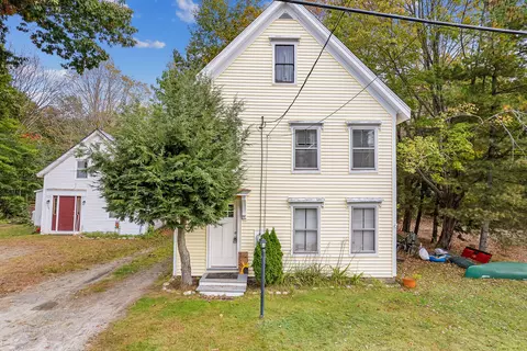 726 River Ave, Gardiner, ME 04345