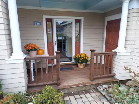 32 Springbrook Dr #B, Belfast, ME 04915