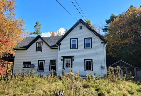 34 Bayside Rd, Ellsworth, ME 04605