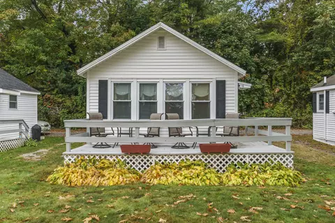76 Post Rd #16, Wells, ME 04090