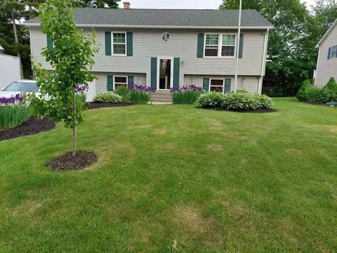 116 Sunny Hollow Pl, Bangor, ME 04401