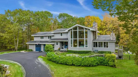22 Boatswain Ln, Kennebunkport, ME 04046