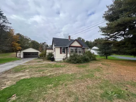 128 Cony Rd, Augusta, ME 04330