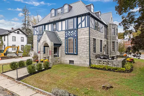 1 Lincoln Ave, Gardiner, ME 04345