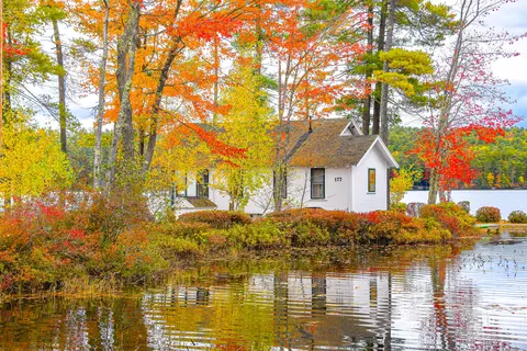 177 Crotched Pond Rd, Bridgton, ME 04009