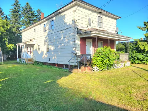 36 Brown St, Fort Fairfield, ME 04742