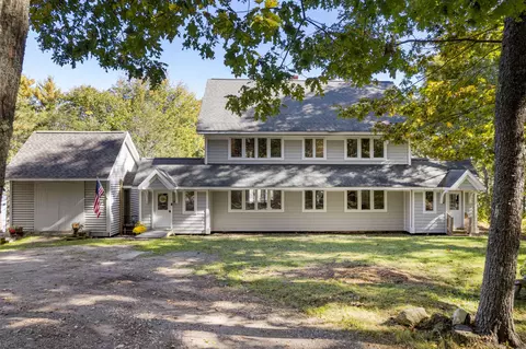 15 Woodland Ln, Phippsburg, ME 04562
