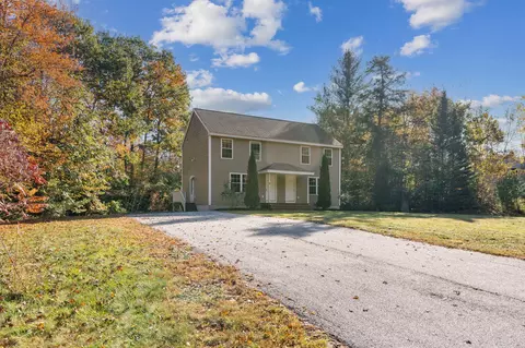9 Juniper Ln #A/B, Gray, ME 04039