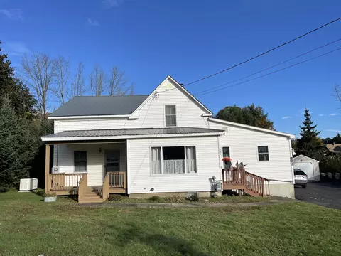 321 Center St, Old Town, ME 04468