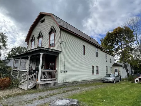 252 Forest Ave, Bangor, ME 04401