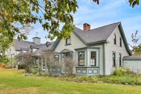 54 S Horseback Rd, Burnham, ME 04922