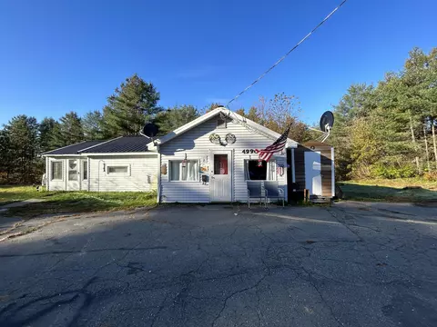 4990 Bennoch Rd, Lagrange, ME 04453