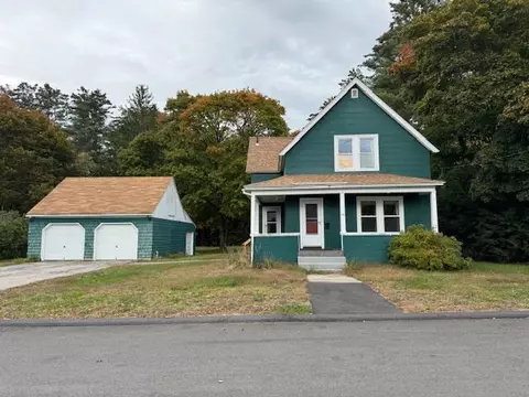 22 Minerva Ave, Sanford, ME 04073
