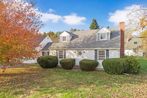 36 Somersworth Rd, North Berwick, ME 03906