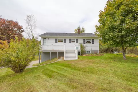 171 Stewart Ave, Farmington, ME 04938