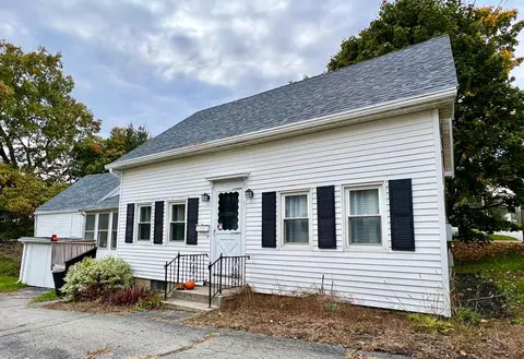 70 Northern Ave, Gardiner, ME 04345