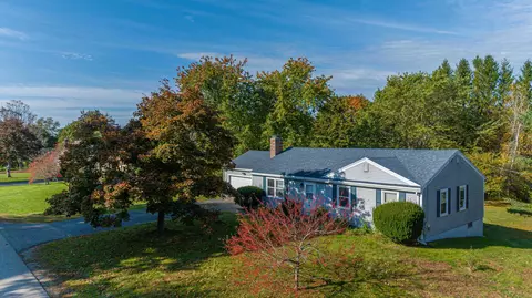 49 Raydon Rd Ext, York, ME 03909