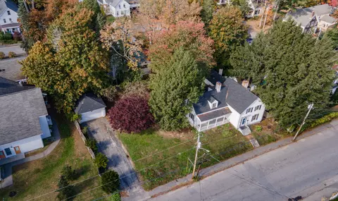 38 Sewall St, Augusta, ME 04330