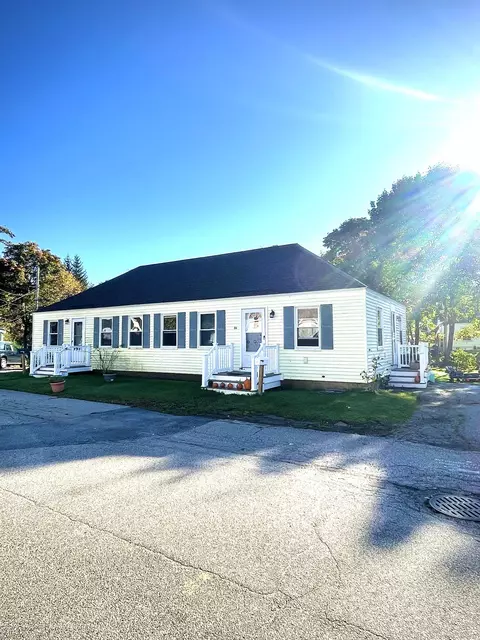 36-38 Cromwell St, Kittery, ME 03904