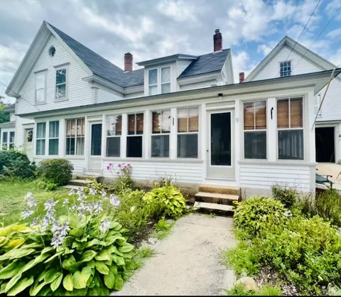 9 Elm St, Parsonsfield, ME 04047