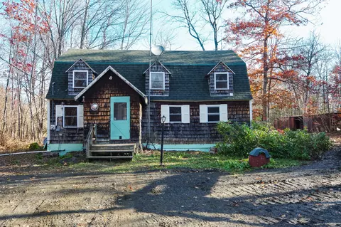 292 N Dexter Rd, Parkman, ME 04443