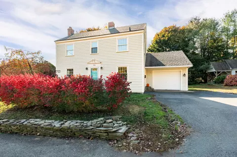 34 Fairview Ave, Augusta, ME 04330