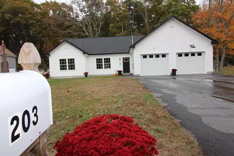 203 West St, Biddeford, ME 04005