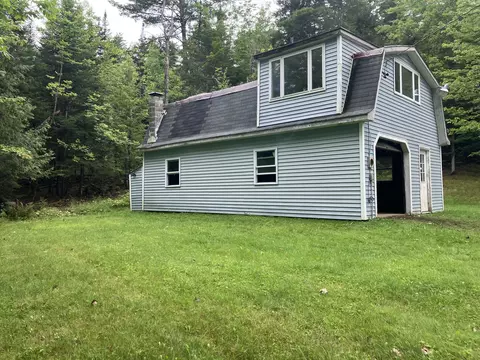 282 Hudson Rd, Alton, ME 04468