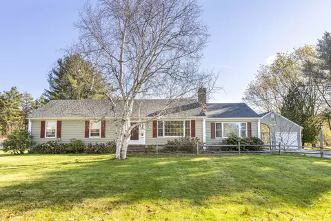 286 Princes Point Rd, Yarmouth, ME 04096