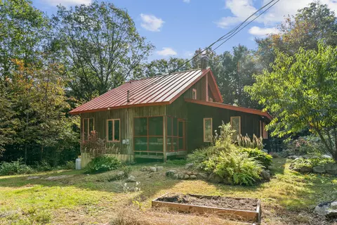 334 Runaround Pond Rd, Durham, ME 04222