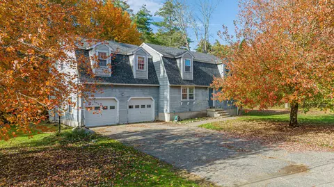 24 Saltwater Dr, York, ME 03909